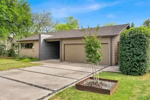 3938 Lively Ln, Dallas, TX 75220 - Photo 2