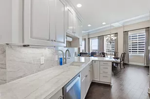 411 W 7th St, Fort Worth, TX 76102 - Photo 4