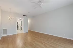 4924 Cobbs, Waco, TX 76710 - Photo 6