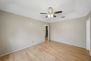 1129 W Hills Terrace, Saginaw, TX 76179 - Photo 10