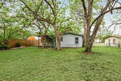 203 S Lancaster Street, Granbury, TX 76048 - Photo 32