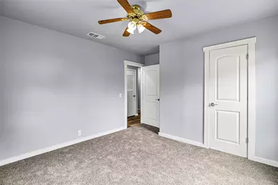 203 S Lancaster Street, Granbury, TX 76048 - Photo 28