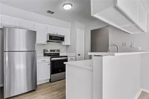 2508 Summer Pl Dr, Arlington, TX 76014 - Photo 8