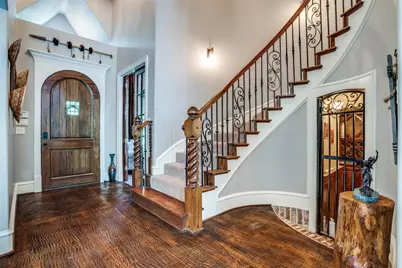 1912 Surrey Lane, McKinney, TX 75072 - Photo 2