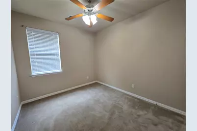 687 Morgan Drive, Grand Prairie, TX 75052 - Photo 18