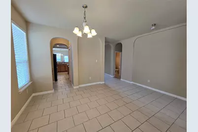 687 Morgan Drive, Grand Prairie, TX 75052 - Photo 6