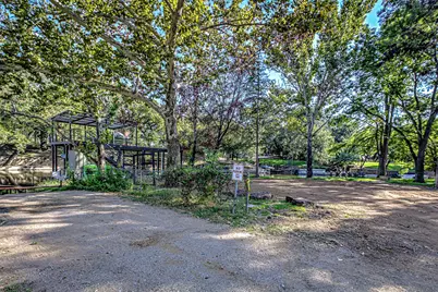 1336 S Lakeside Drive, Burnet, TX 78611 - Photo 18