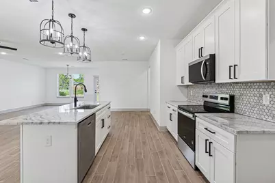 5012 Elizabeth Street, Granbury, TX 76048 - Photo 16