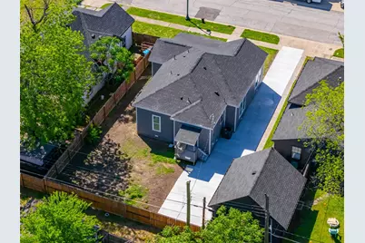 915 E Humbolt Street, Fort Worth, TX 76104 - Photo 24