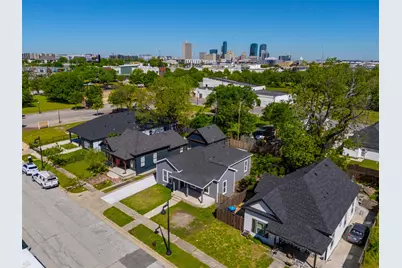 915 E Humbolt Street, Fort Worth, TX 76104 - Photo 28