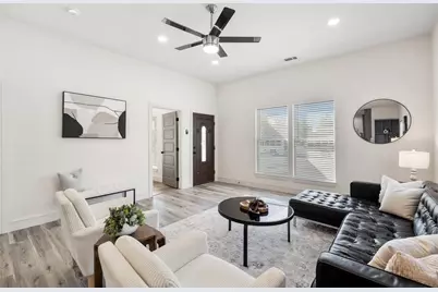 915 E Humbolt Street, Fort Worth, TX 76104 - Photo 6