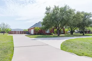 7809 Saddle Creek Rd, Abilene, TX 79602 - Photo 2