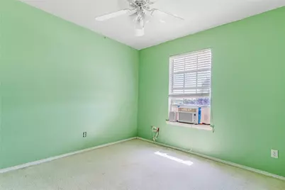 5717 Madge Place, Haltom City, TX 76117 - Photo 14