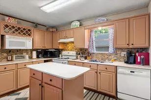 405 Triple S Dr, Mount Vernon, TX 75457 - Photo 24