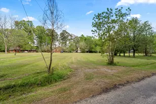 405 Triple S Dr, Mount Vernon, TX 75457 - Photo 18