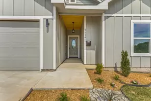 2114 22nd, Fort Worth, TX 76164 - Photo 2