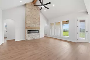 1333 Red Rock Rd, Hewitt, TX 76643 - Photo 6