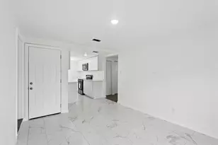 4608 Avenue G, Fort Worth, TX 76105 - Photo 6