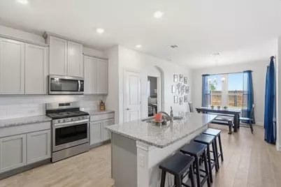 10709 Table Bluff Street, Aubrey, TX 76227 - Photo 8