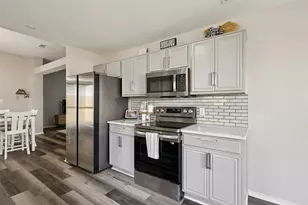 8183 Spruce Valley Dr, Fort Worth, TX 76137 - Photo 10