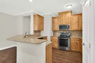 105 Ashlyn Ct, Whitesboro, TX 76273 - Photo 6