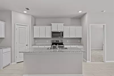 529 Marsh Street, Cleburne, TX 76033 - Photo 14