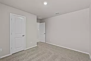 529 Marsh St, Cleburne, TX 76033 - Photo 28