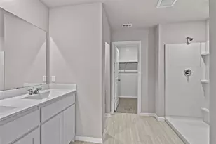 529 Marsh St, Cleburne, TX 76033 - Photo 20