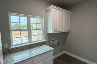 3695 Goshen Rd, Springtown, TX 76082 - Photo 14