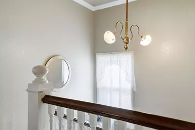 304 E 9th Street, Bonham, TX 75418 - Photo 18