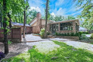 1607 N Main St, Euless, TX 76039 - Photo 18