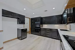 1607 N Main St, Euless, TX 76039 - Photo 32