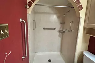 1806 Clear Creek Ln, Carrollton, TX 75007 - Photo 24