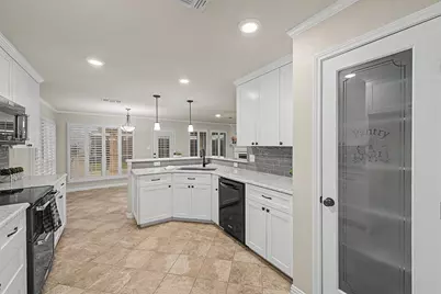 1004 Cedar Ridge Lane, Burleson, TX 76028 - Photo 10