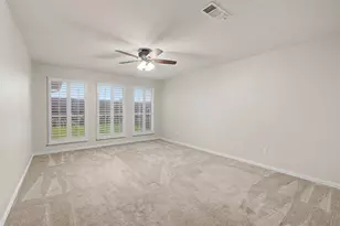 1004 Cedar Ridge Ln, Burleson, TX 76028 - Photo 16