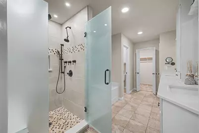 1004 Cedar Ridge Lane, Burleson, TX 76028 - Photo 18