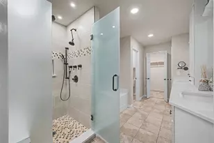 1004 Cedar Ridge Ln, Burleson, TX 76028 - Photo 18