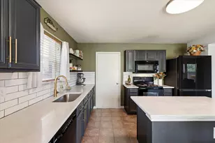 716 Margaret Dr, McKinney, TX 75071 - Photo 8