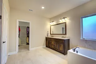 306 Derick Dr, Fate, TX 75189 - Photo 12