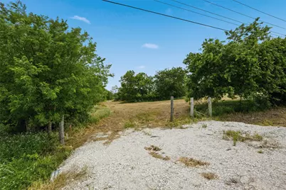 1600 Culpepper Lane, China Spring, TX 76633 - Photo 2