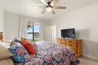 313 Lake Front Drive, Mabank, TX 75156 - Photo 20