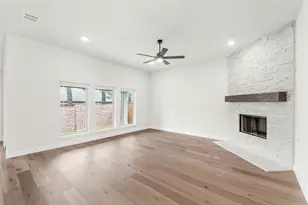 2309 Legacy Oaks Ln, Bedford, TX 76021 - Photo 12