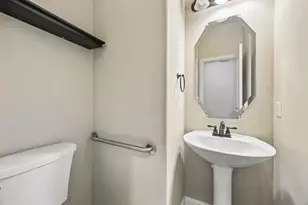 1000 Haley Ct, Savannah, TX 76227 - Photo 22