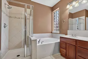 11945 Henderson Dr, Frisco, TX 75035 - Photo 16