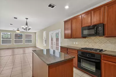 11945 Henderson Drive, Frisco, TX 75035 - Photo 10