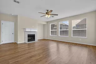 11945 Henderson Dr, Frisco, TX 75035 - Photo 6