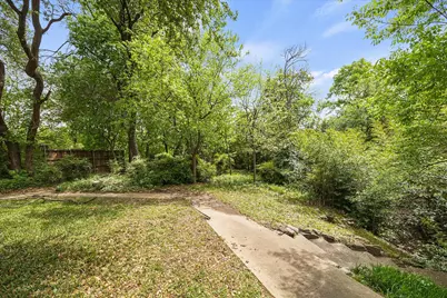 2822 S Glenbrook Drive, Garland, TX 75041 - Photo 26