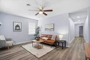 604 E 5th St, Weatherford, TX 76086 - Photo 4