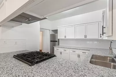 5708 Live Oak Street, Dallas, TX 75206 - Photo 12