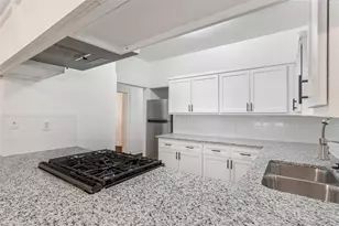 5708 Live Oak St, Dallas, TX 75206 - Photo 12